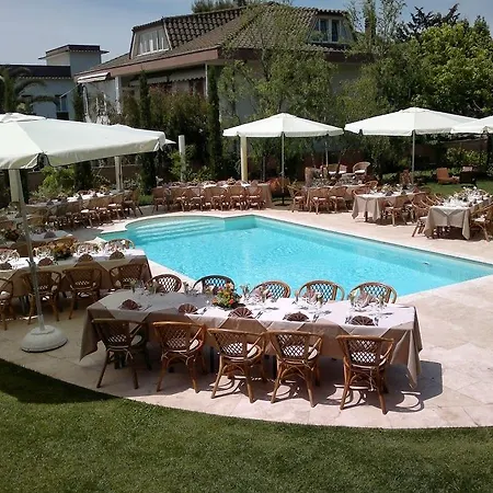 Hotel Park &