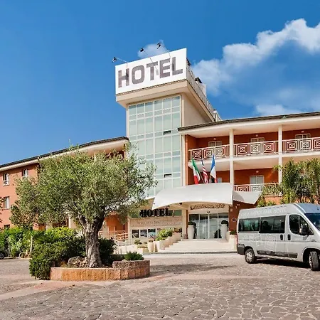 Hotel Park & Ostia Antica
