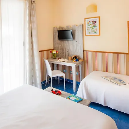 Hotel Park & Ostia Antica