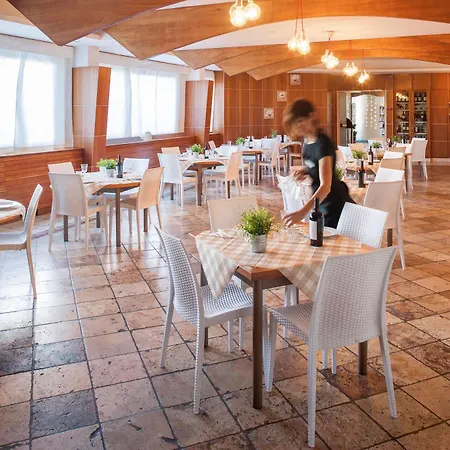 Hotell Park & 3*